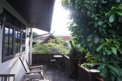 Tiptopthai House by ZUZU