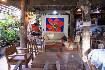 Tiptopthai House by ZUZU