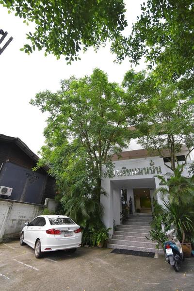 Kyongean Mansion 2