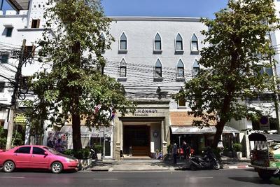 Mad Monkey Bangkok Hostel - Adults Only