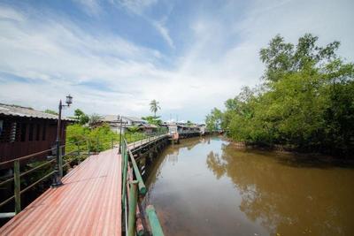 Trat 101 Hotel