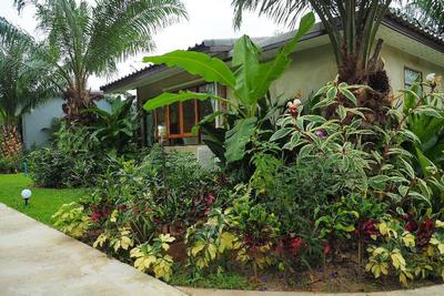 Palm Pran Resort