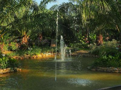 Palm Pran Resort