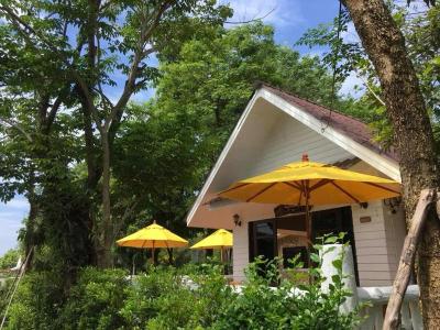 Home And Hill Resort