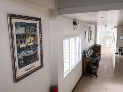Phadaeng Hotel