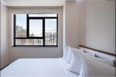 Orchard Street Hotel