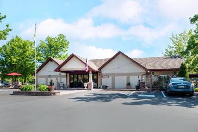 Inn of the Dove Romantic Suites with Jacuzzi & Fir