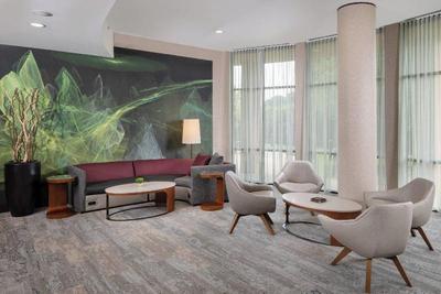 Courtyard By Marriott Anniston Oxford