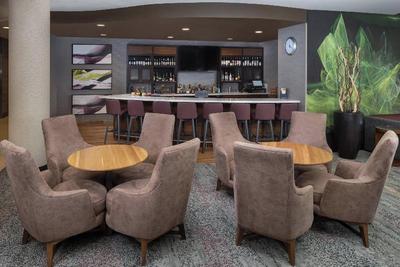 Courtyard By Marriott Anniston Oxford