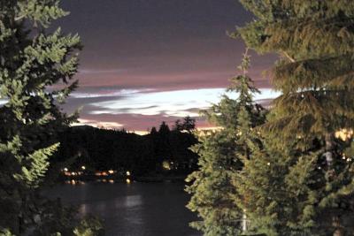Oyster Bay Inn & Suites