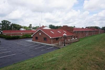 Bellevue Hotel & Suites
