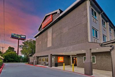 Orangewood Inn & Suites Midtown