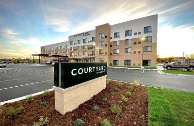 Courtyard by Marriott East Lansing Okemos