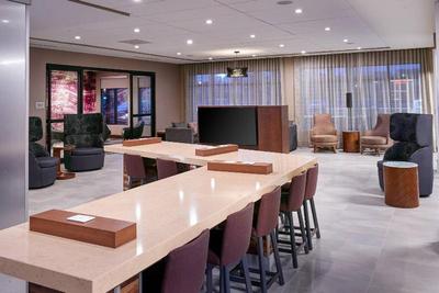 Courtyard By Marriott Jackson