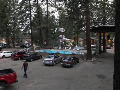 Lake Tahoe Ambassador Lodge