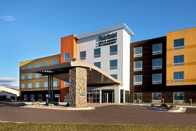 Fairfield Inn & Suites By Marriott Mcpherson
