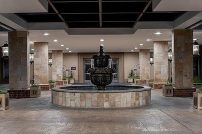 The Drake Oak Brook, Autograph Collection