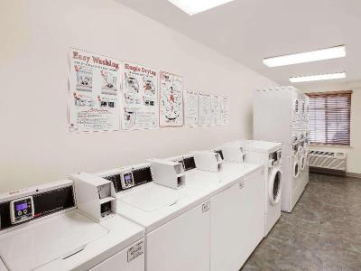 Woodspring Suites Houston Westchase
