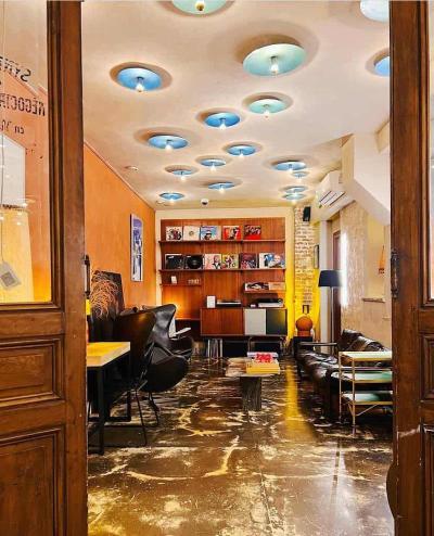 Hotel La Nouvelle République
