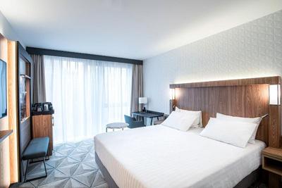 Courtyard By Marriott Paris Porte De Versailles
