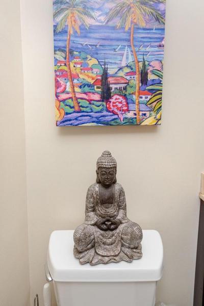 Waikiki Place - the Place to be in Waikiki