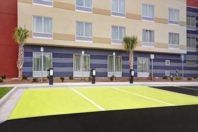 Fairfield Inn & Suites Savannah Sw/Richmond Hill