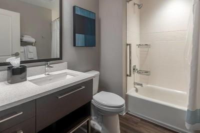 Towneplace Suites  By Marriott Leavenworth