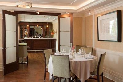 The Pillars Hotel
