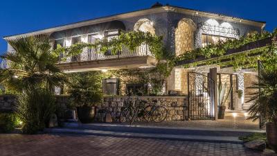 Alacati Port Ladera Hotel - Adults Only