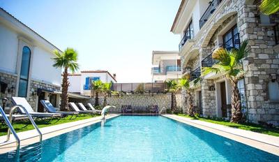 Avalon Boutique Hotel & Suites