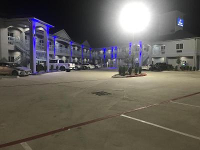 Haven Inn & Suites Willowbrook