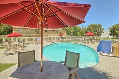 Motel 6 Fresno, CA - Blackstone North