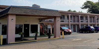 Executive Inn