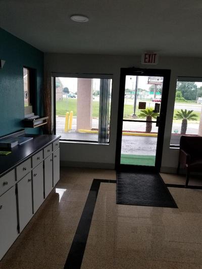 Executive Inn