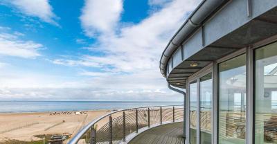 Strand Hotel Ha Bner