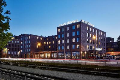 me and all hotel Kiel, by Hyatt