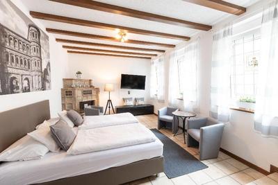 Hotel Porta Nigra