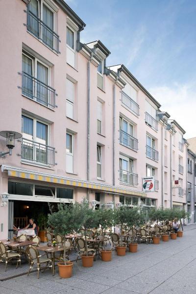 Hotel Meyerhof La Rrach