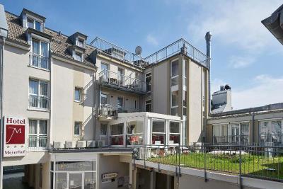 Hotel Meyerhof La Rrach