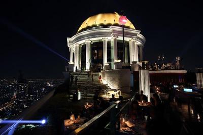 Lebua At State Tower The World S First Vertical De