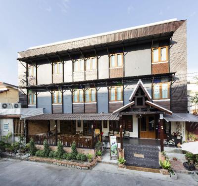 Lee Chiang Hotel