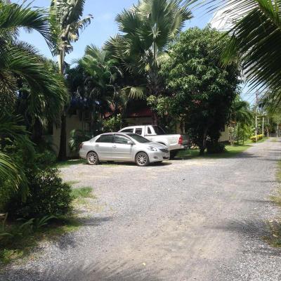 Naya Bungalow