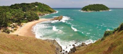 Porterhouse Beach Hotel