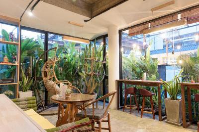 Yolo Bangkok Boutique Hotel