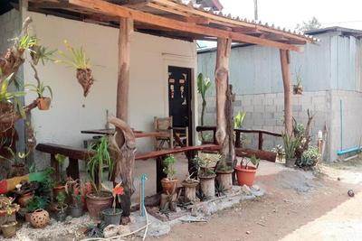 Unseen Bungalows