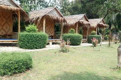 Unseen Bungalows