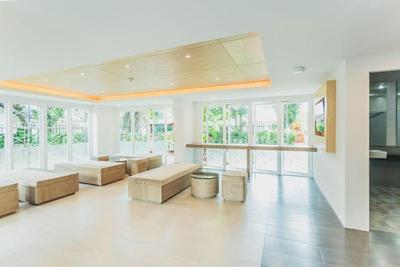 Condo In Kata In Ozone A604