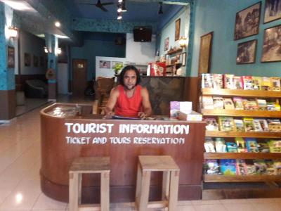 J P Hometel