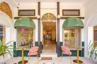 Isara Boutique Hotel and Cafe by ZUZU