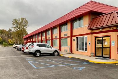 Red Carpet Inn & Suites Lima